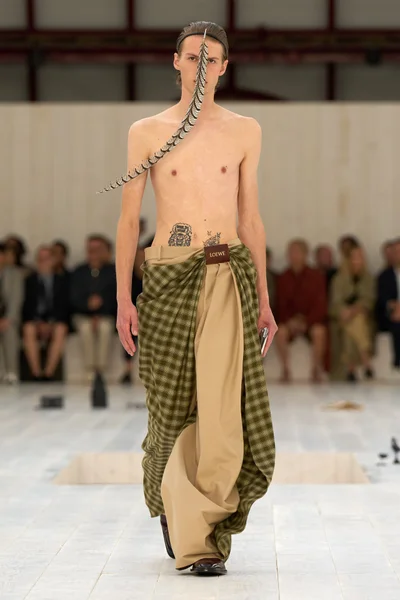 Look 20